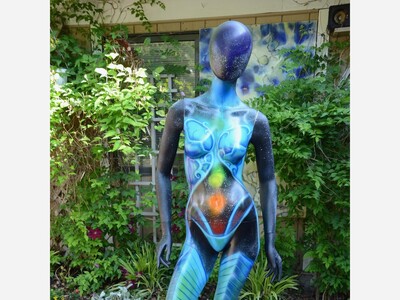 The Daniel & Trudy Regan Foundation will Host its Popular Artist Costume Ball This Weekend - Free