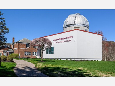St. Thomas Aquinas College Hosted Opening of the SKAE Astronomy Center 