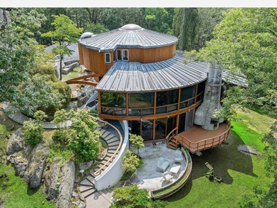 Jackie Gleason's $5.5M Westchester 'Mothership' home for sale