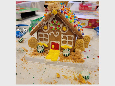  Gingerbread House Decorating at The Clock Tower Grill 